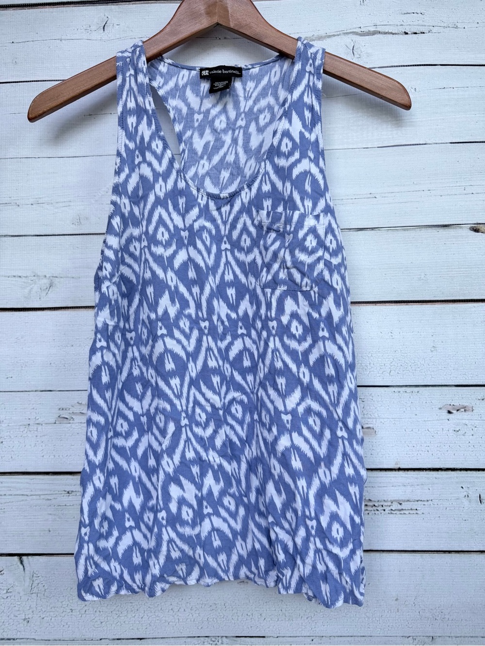 Valerie Bertinelli Blue Ikat Scoop Neck Tank- Medium - Picture 3 of 4